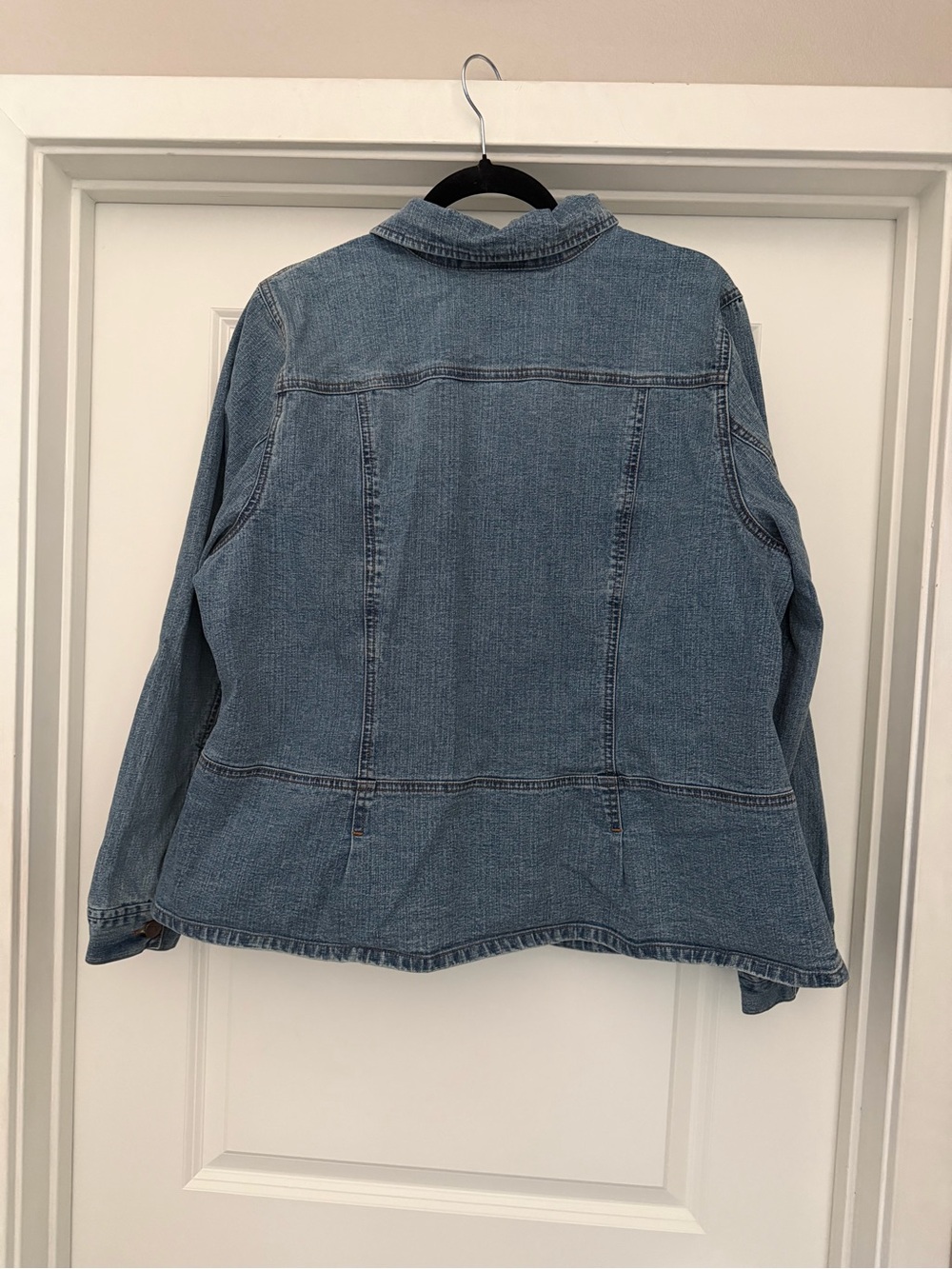 Venezia Jean Jacket Size 18/20 Medium Wash Plus Size Full Button Front Stretch - Picture 4 of 10